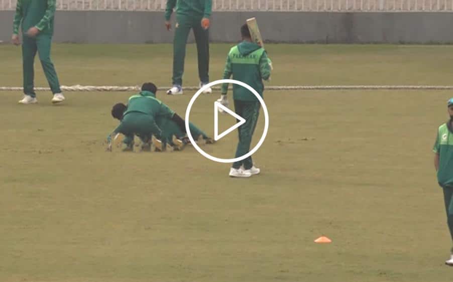 [WATCH] Hassan Ali Wrestles With Team Staff At Pakistan's Training Camp For AUS Tour